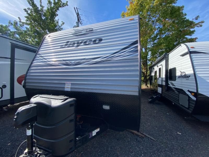 Used 2020  Jayco Jay Flight 34MBDS by Jayco from Fretz RV in Souderton, PA