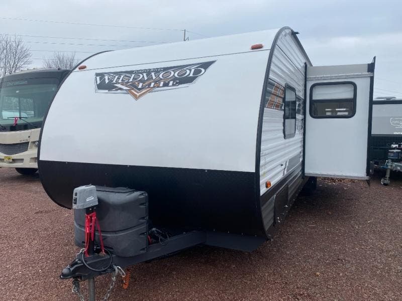 Used 2022 Forest River Wildwood X-Lite 263BHXL available in Souderton, Pennsylvania