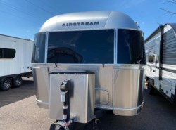 Used 2023 Airstream Flying Cloud 25FB Twin available in Souderton, Pennsylvania