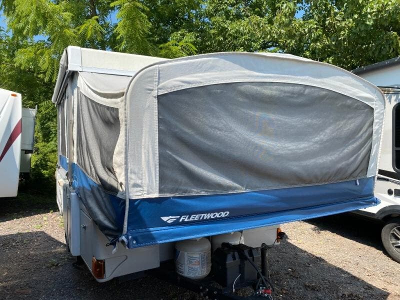 Used 2008 Fleetwood Americana TRL. available in Souderton, Pennsylvania