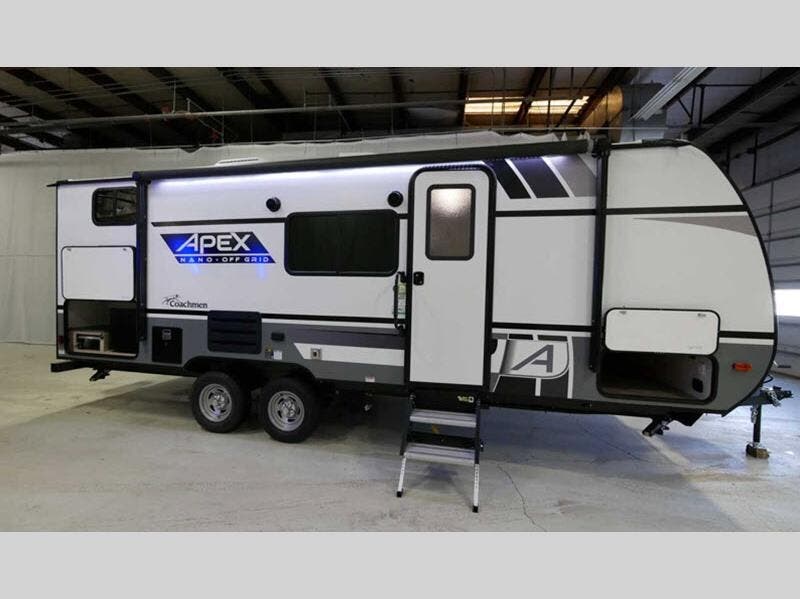 Used 2022 Coachmen Apex Nano 208BHS available in Souderton, Pennsylvania