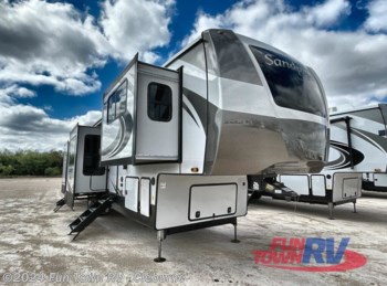 New 2022 Forest River Sandpiper Luxury 379FLOK available in Cleburne, Texas