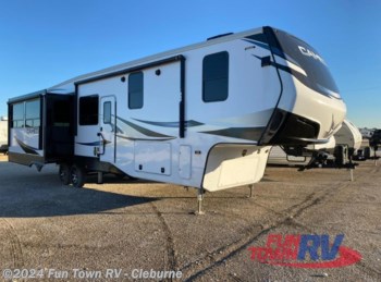Used 2022 CrossRoads Cameo CE3921BR available in Cleburne, Texas