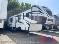 Used 2016 Dutchmen Voltage V3970 available in Cleburne, Texas