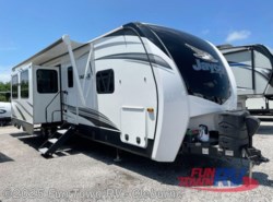 Used 2022 Jayco Eagle 312BHOK available in Cleburne, Texas