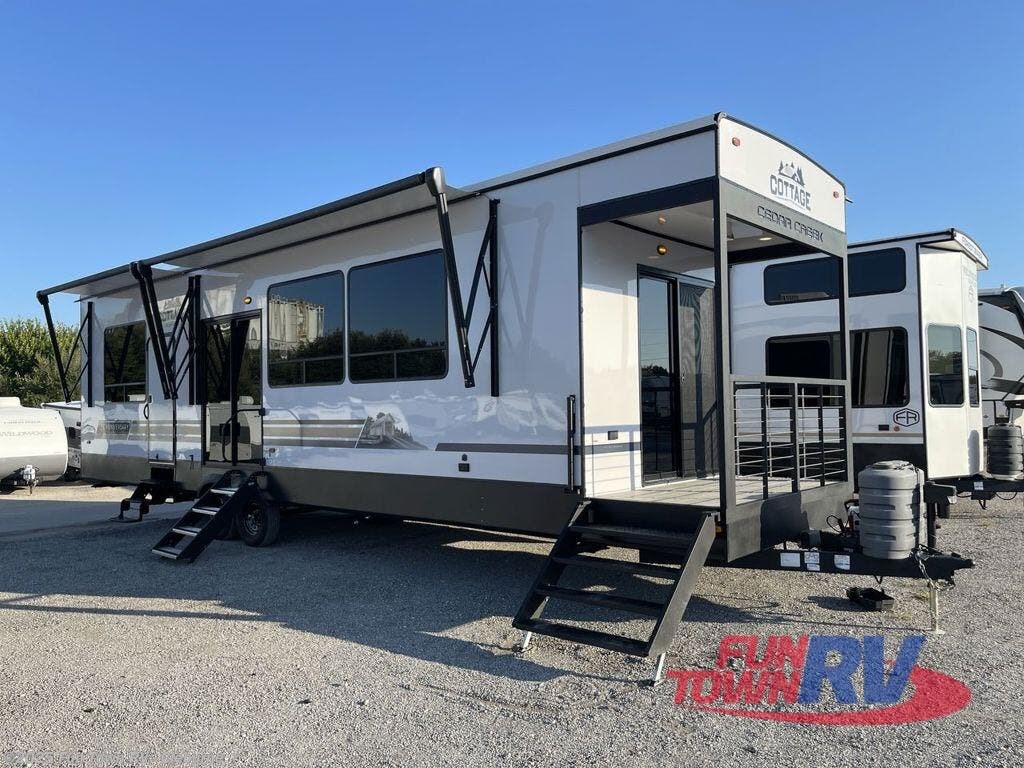 Used 2024 Forest River Cedar Creek Cottage 40CFD available in Cleburne, Texas