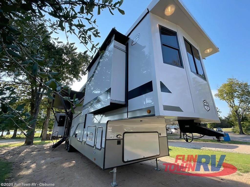 New 2025 Forest River Salem Hemisphere ROOST43 available in Cleburne, Texas