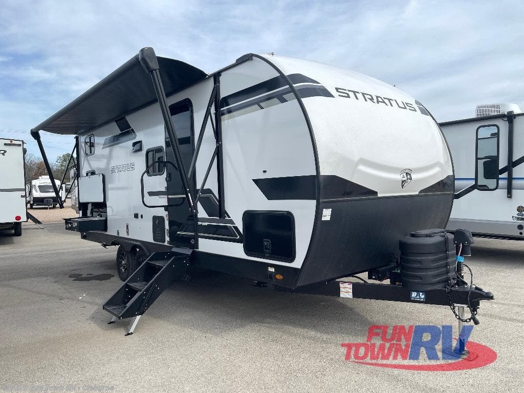 New 2026 Venture RV Stratus SR211VBH available in Cleburne, Texas
