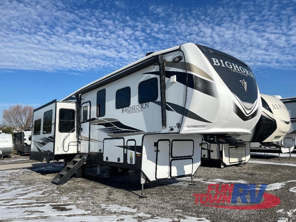 Used 2022 Heartland Bighorn 32RS available in Cleburne, Texas