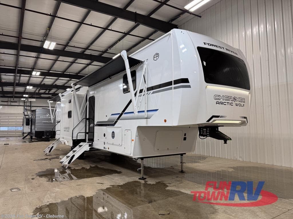 New 2026 Forest River Cherokee Arctic Wolf 3750SUITE available in Cleburne, Texas