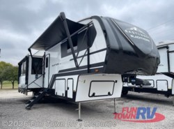 Used 2024 East to West Blackthorn 3700BH-OK available in Cleburne, Texas