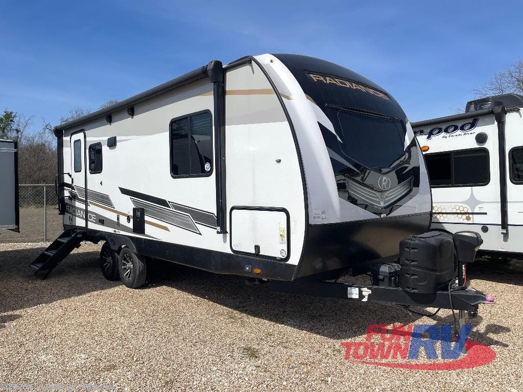 Used 2023 Cruiser RV Radiance Ultra Lite 21RB available in Cleburne, Texas