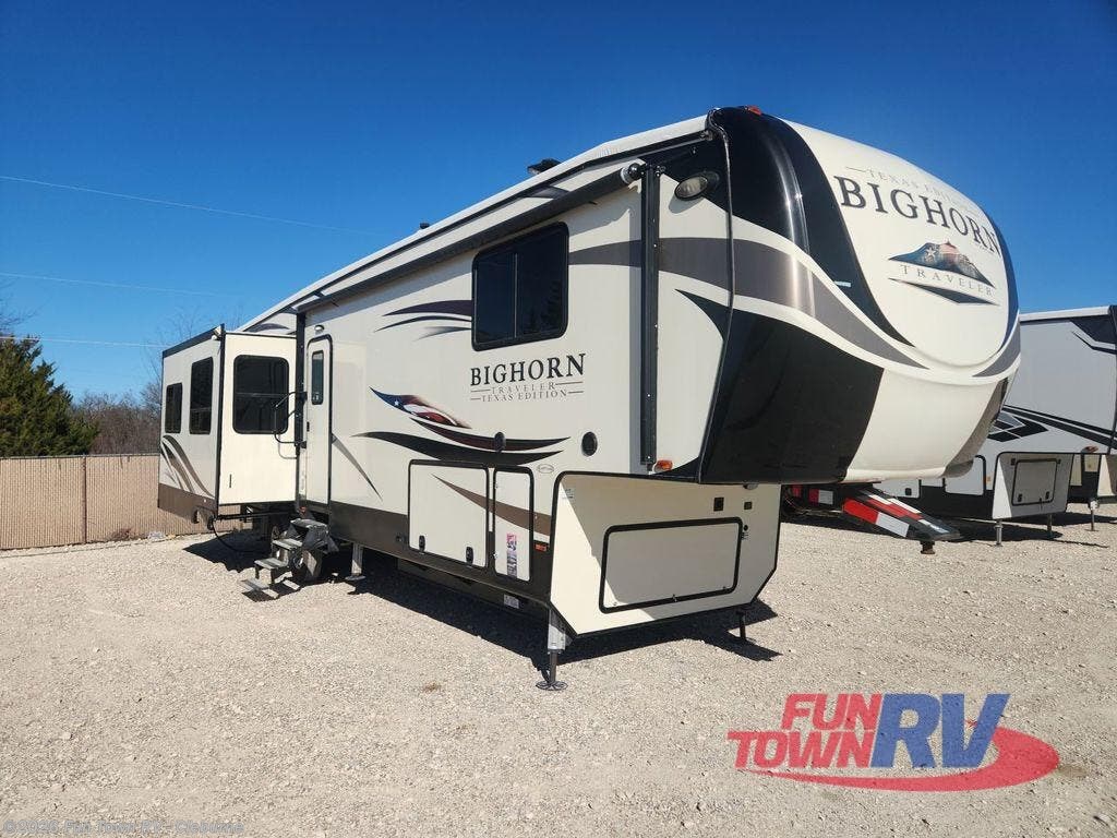 Used 2019 Heartland Bighorn Traveler BHTR 37SS available in Cleburne, Texas