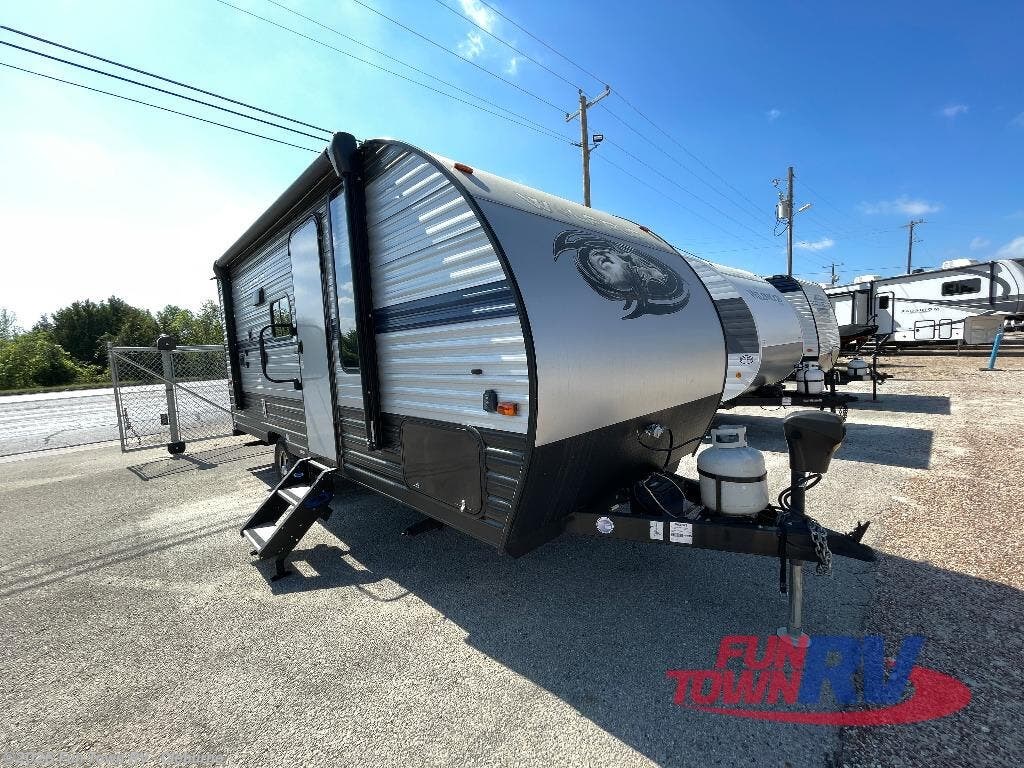 Used 2020 Forest River Cherokee Wolf Pup 16PF available in Cleburne, Texas