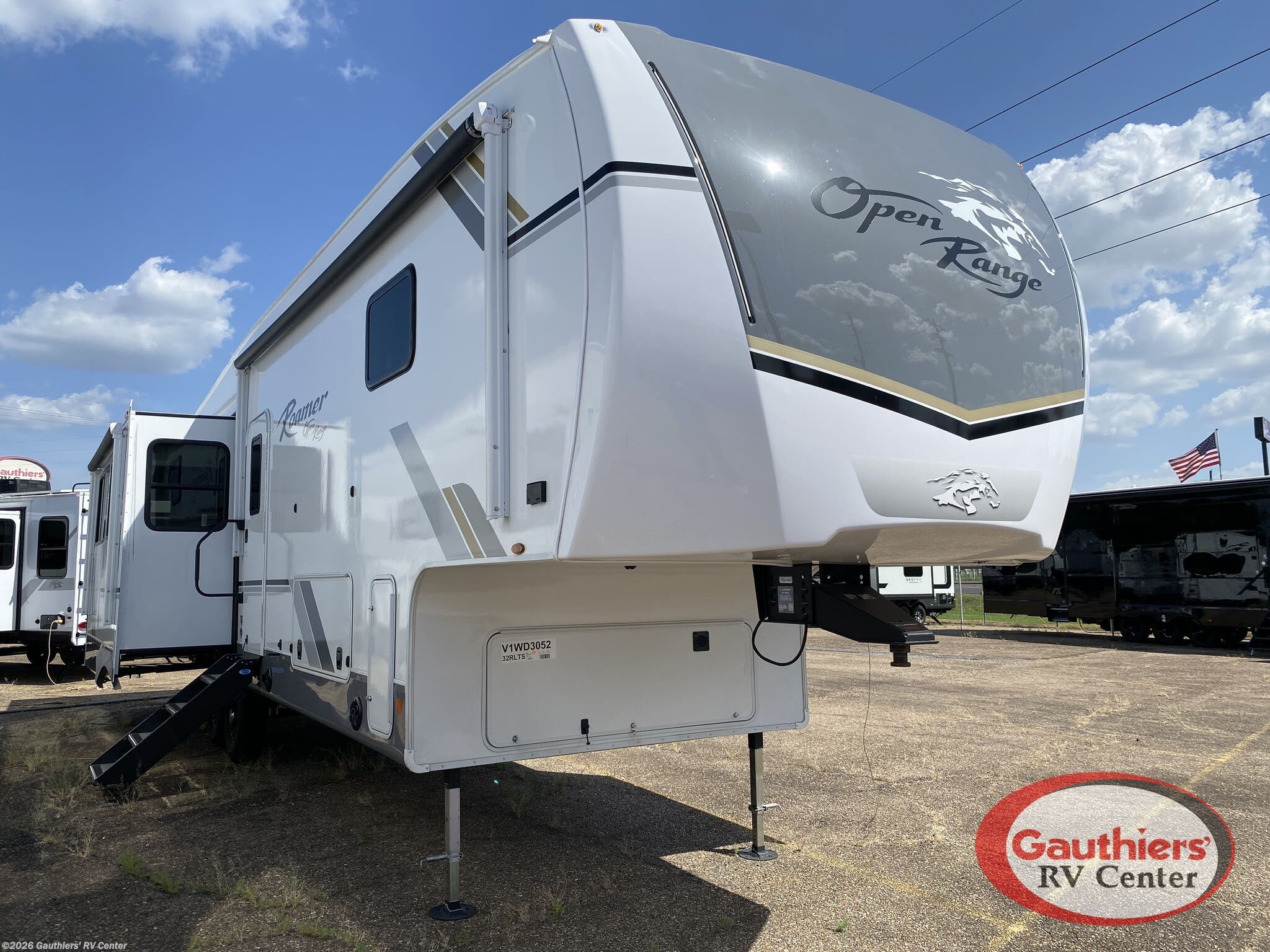 New 2027 Highland Ridge Open Range Roamer 32RLTS available in Scott, Louisiana