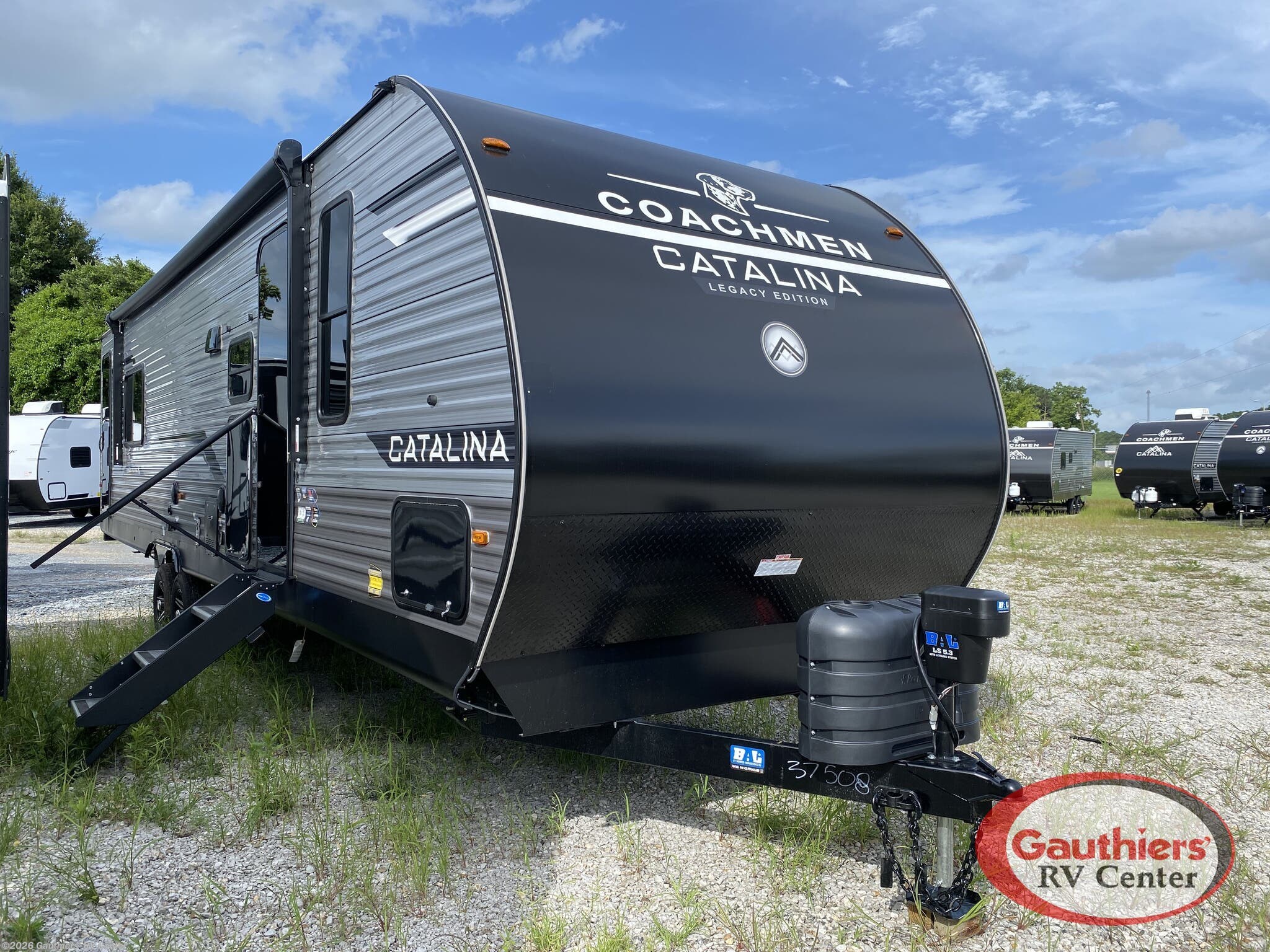 New 2026 Coachmen Catalina Legacy Edition 333DBDSCK available in Scott, Louisiana