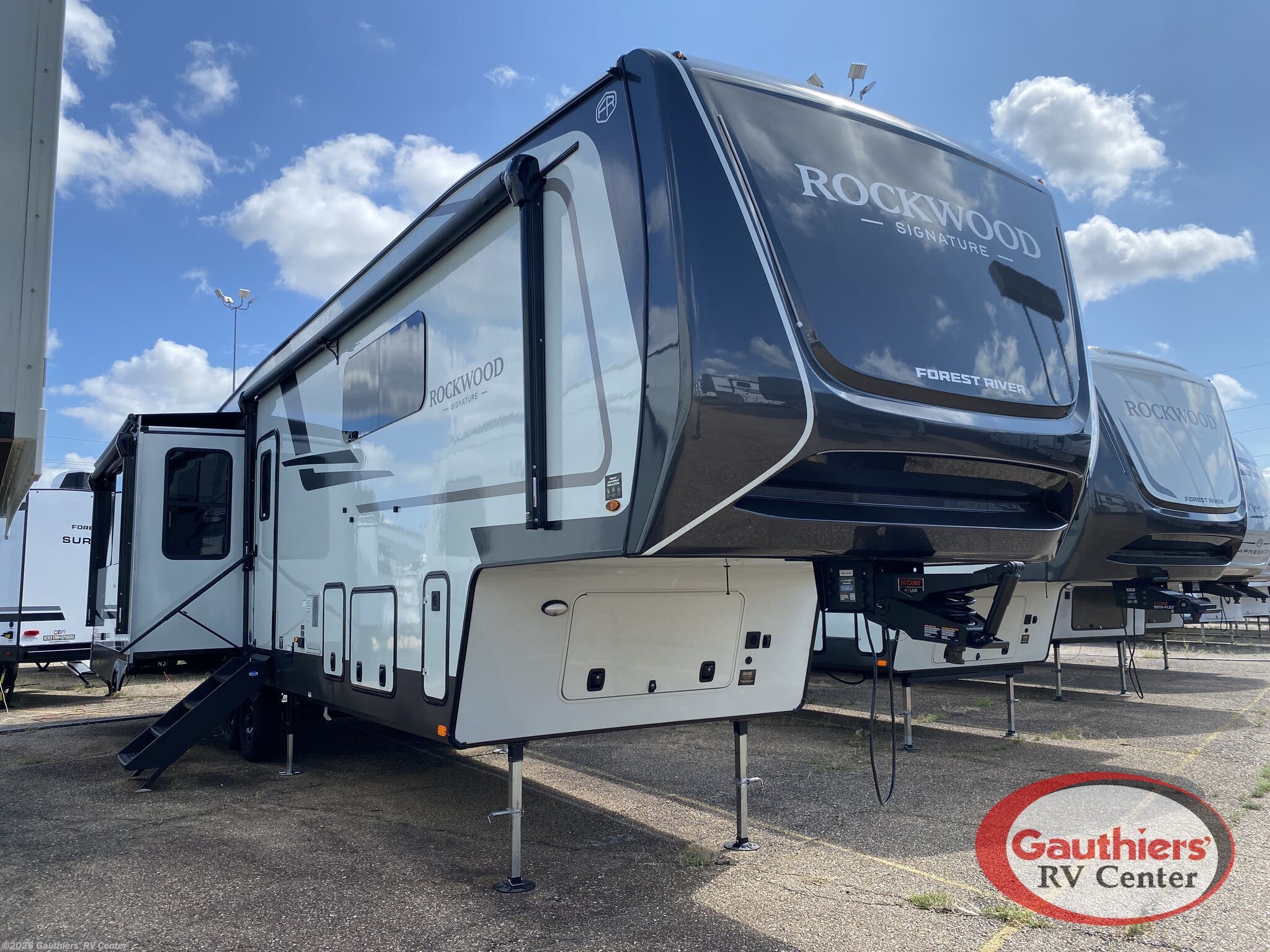 New 2027 Forest River Rockwood Signature 401SFB available in Scott, Louisiana