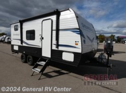 Used 2022 Keystone Springdale Mini 2010BH available in Brownstown Township, Michigan