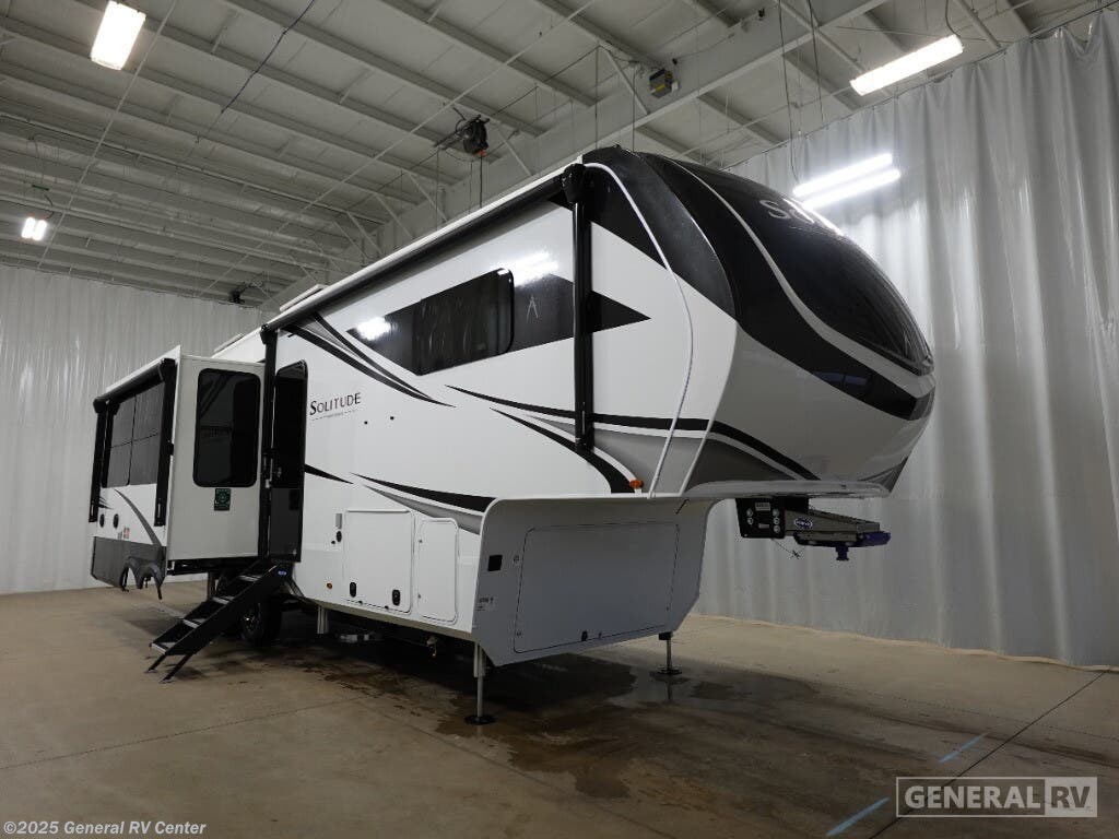 New 2025 Grand Design Solitude 310GK available in Brownstown Township, Michigan