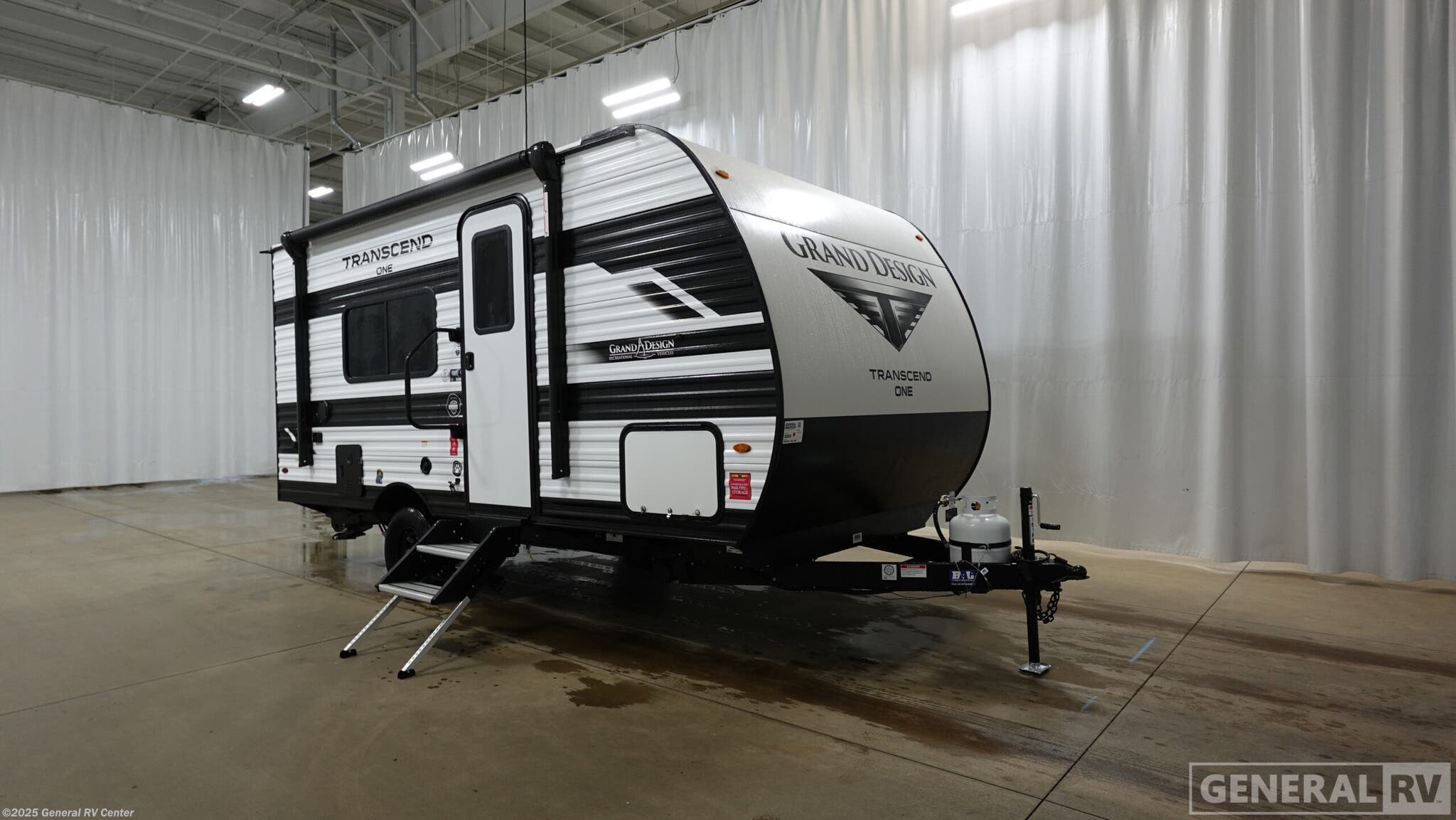 New 2026 Grand Design Transcend One 151RB available in Brownstown Township, Michigan