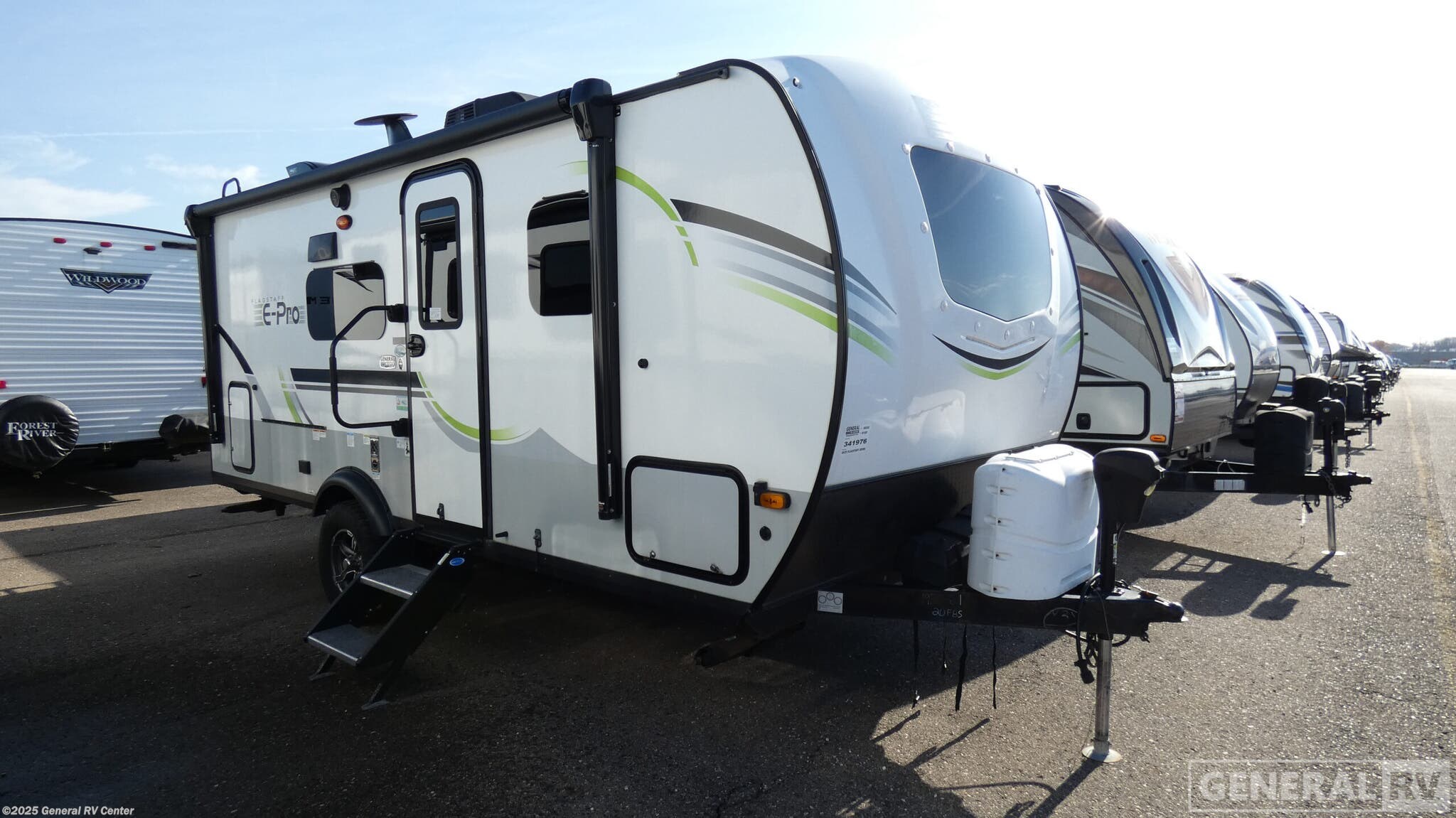 Used 2022 Forest River Flagstaff E Pro E20FBS available in Brownstown Township, Michigan