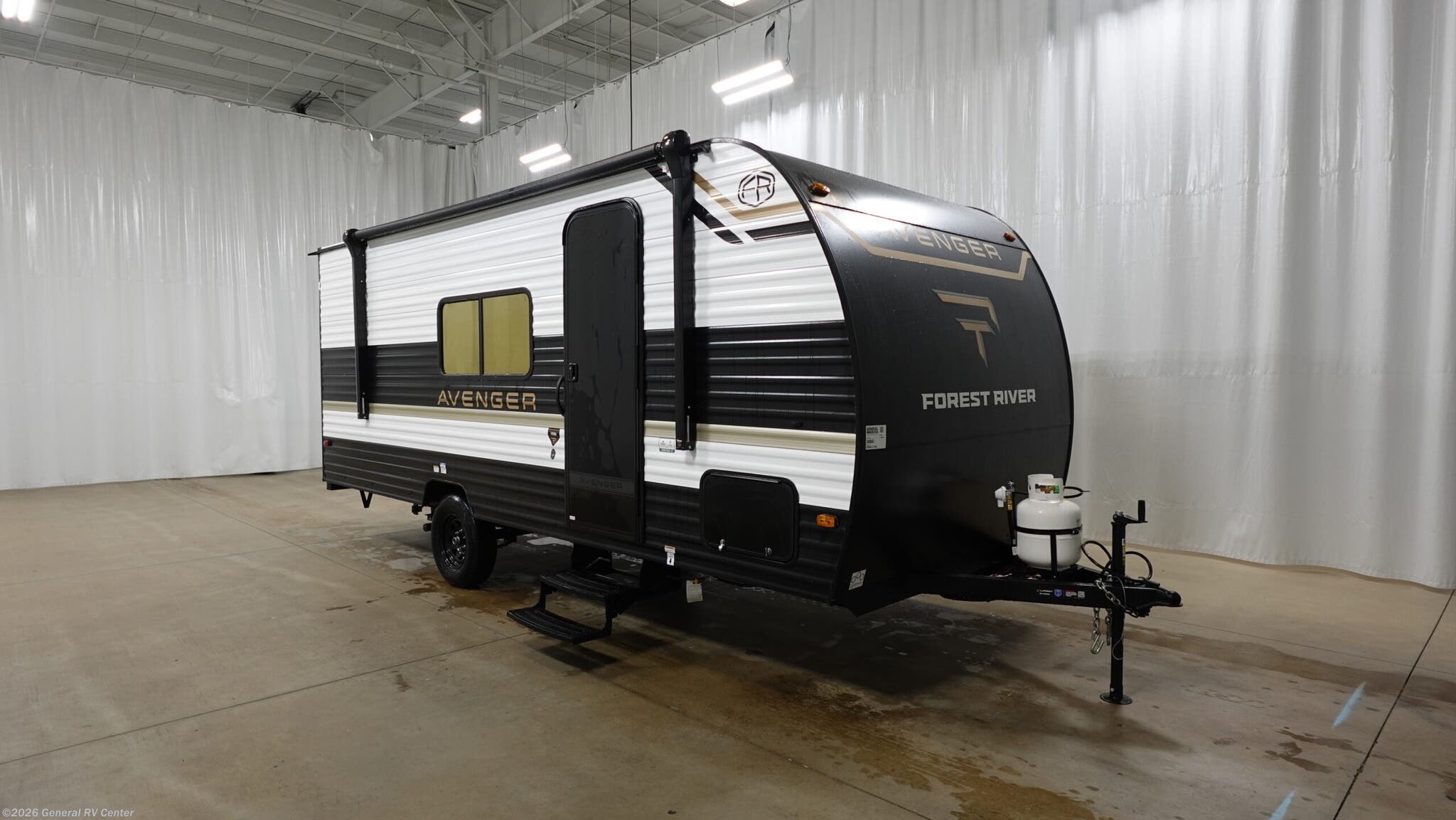 New 2026 Prime Time Avenger LT 17DBX available in Brownstown Township, Michigan