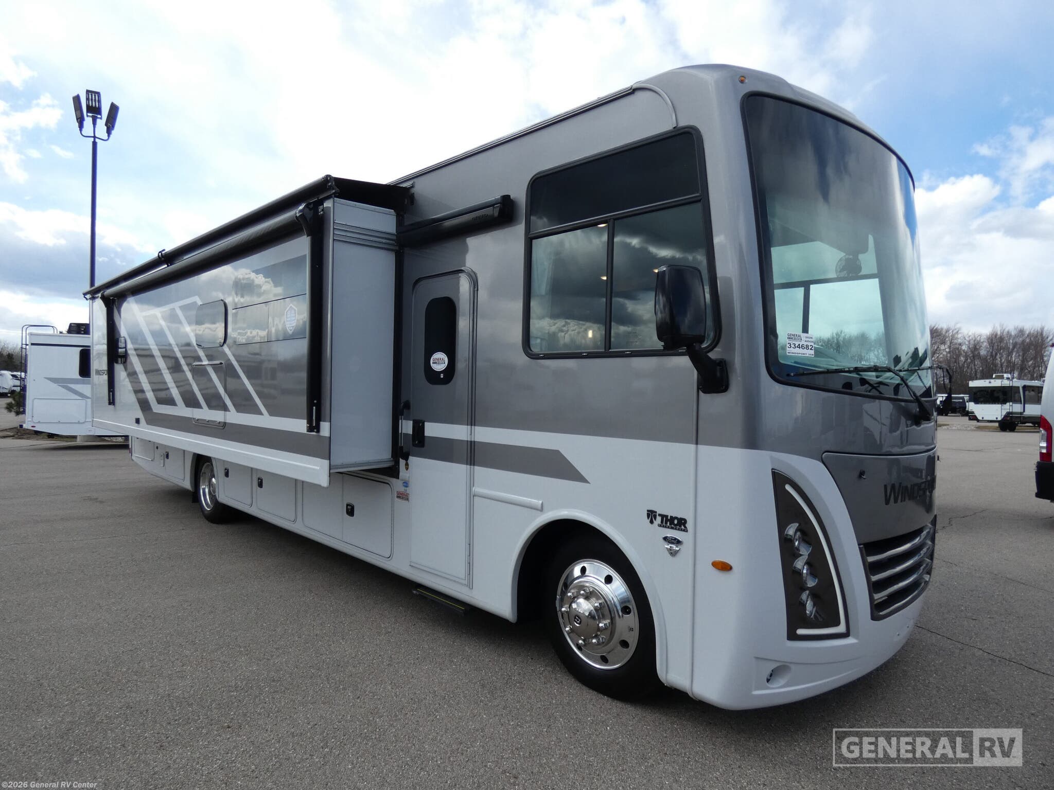 New 2026 Thor Motor Coach Windsport 35R available in Brownstown Township, Michigan