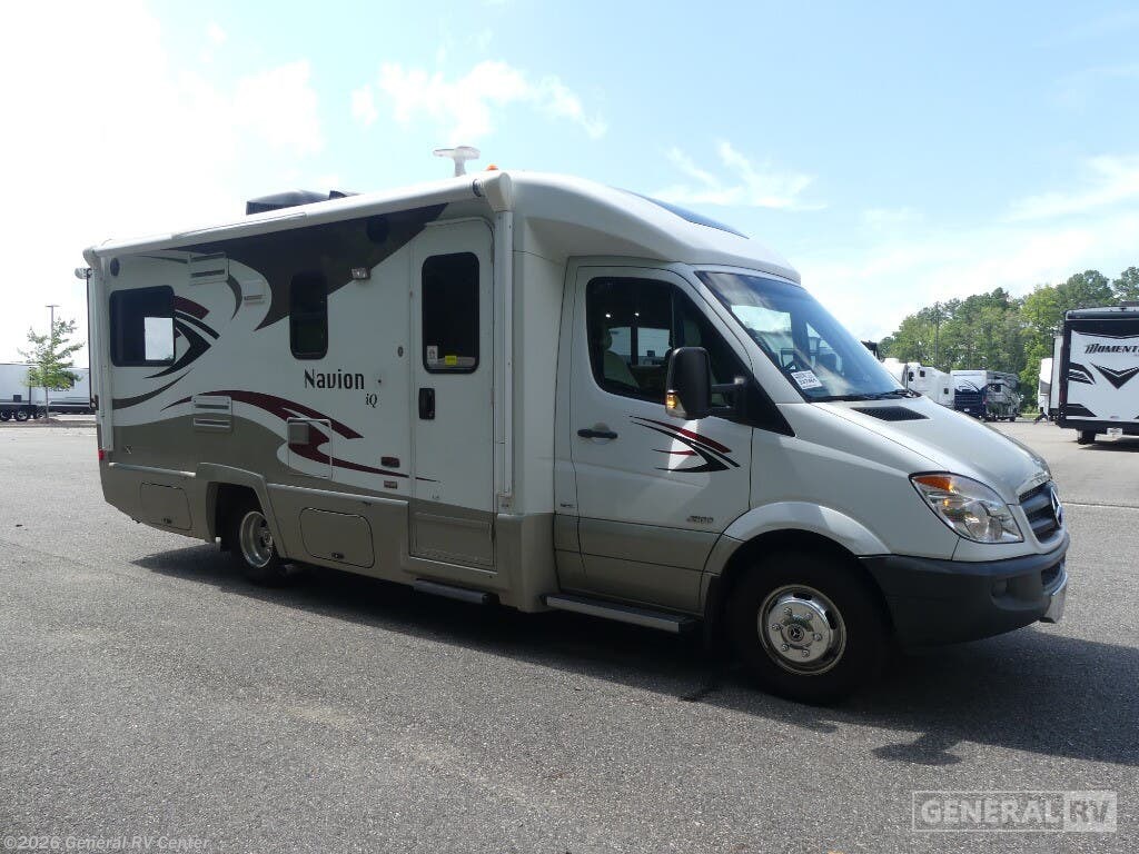 Used 2011 Winnebago Navion 24G-2SL available in Brownstown Township, Michigan