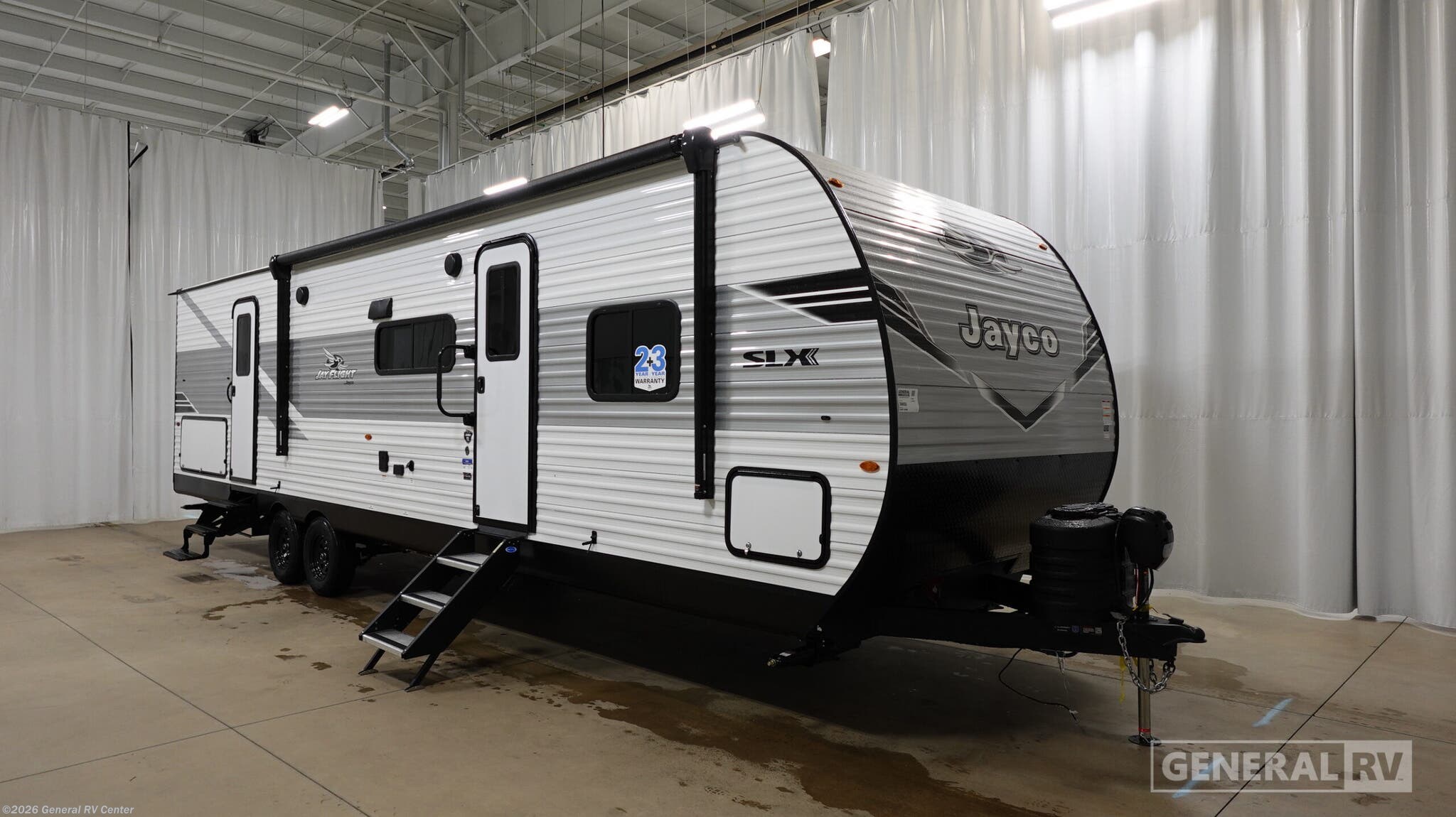 New 2026 Jayco Jay Flight SLX 321BDS available in Brownstown Township, Michigan