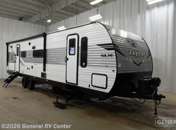 New 2026 Jayco Jay Flight SLX 330TBS available in Brownstown Township, Michigan