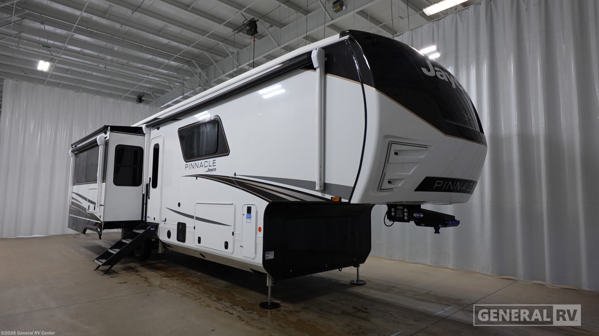 New 2027 Jayco Pinnacle 36FBTS available in Brownstown Township, Michigan