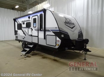 New 2024 Jayco Jay Feather 19MRK available in Mount Clemens, Michigan