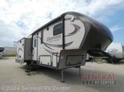 Used 2015 Prime Time Crusader 295RST available in Mount Clemens, Michigan