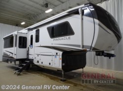 New 2024 Jayco Pinnacle 32RLTS available in Mount Clemens, Michigan