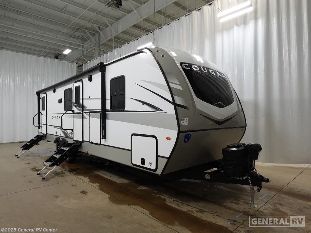New 2025 Keystone Cougar 28BHS available in Mount Clemens, Michigan