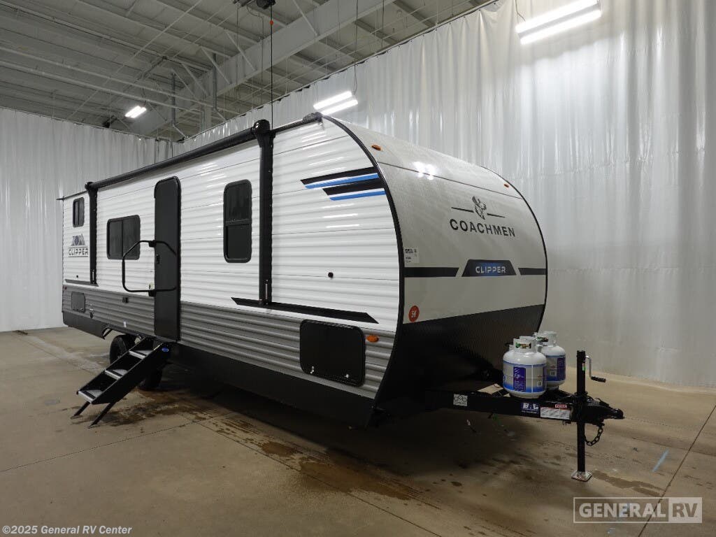 New 2026 Coachmen Clipper 26BH available in Mount Clemens, Michigan