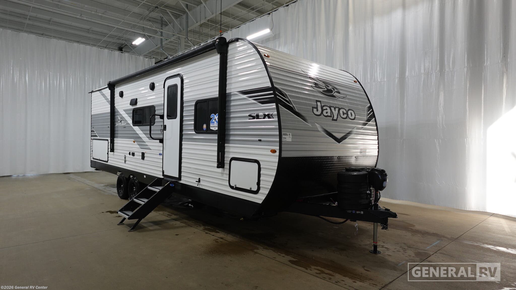 New 2026 Jayco Jay Flight SLX 261BHS available in Mount Clemens, Michigan