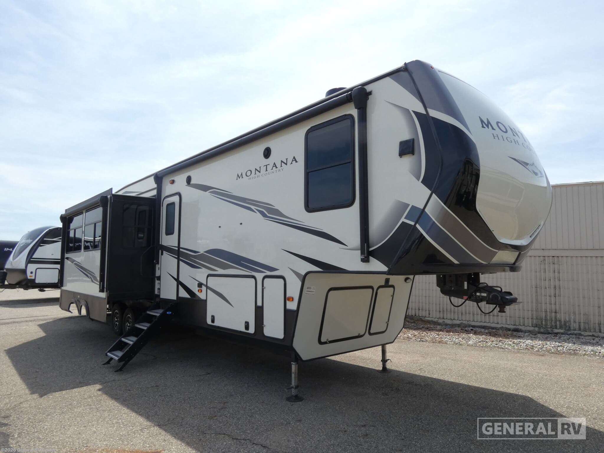 Used 2021 Keystone Montana High Country 365BH available in Mount Clemens, Michigan