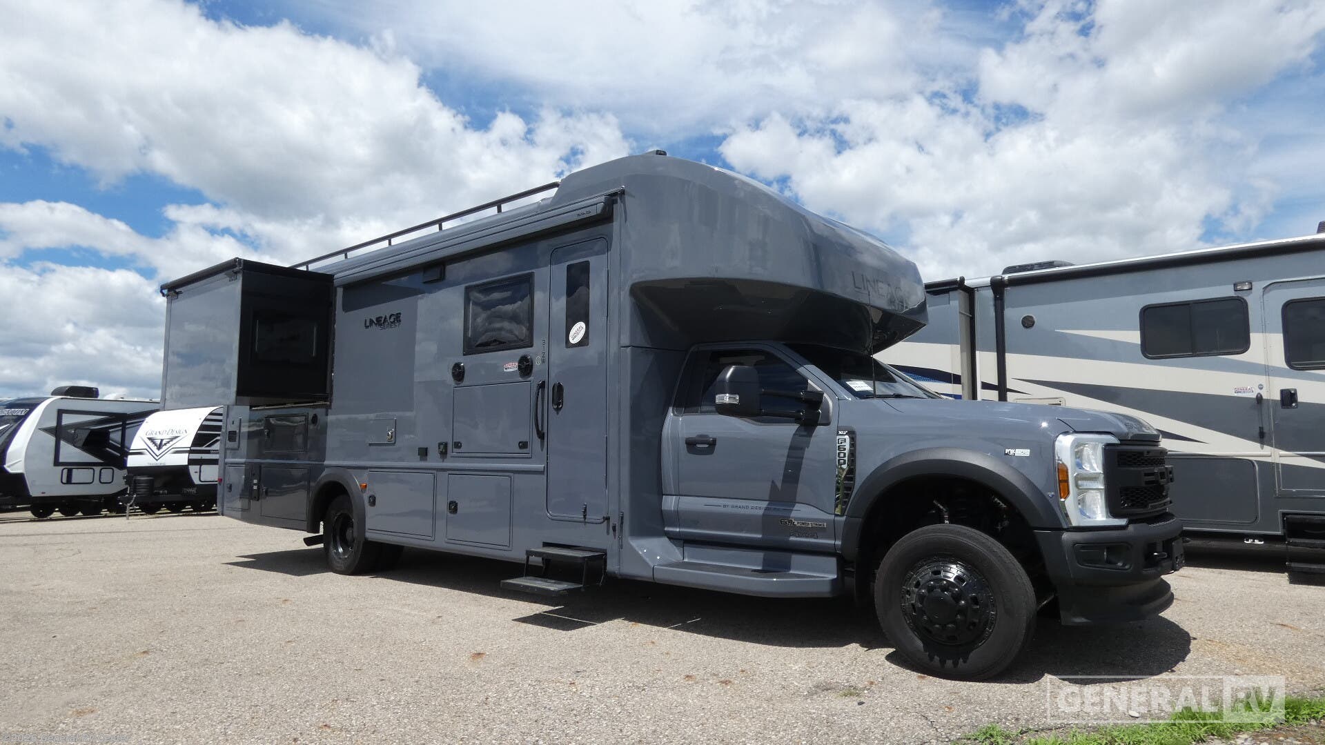 Used 2026 Grand Design Lineage 31ZW available in Mount Clemens, Michigan