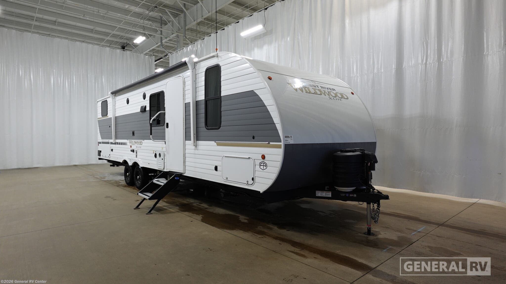 New 2026 Forest River Wildwood 273QBXL available in Mount Clemens, Michigan