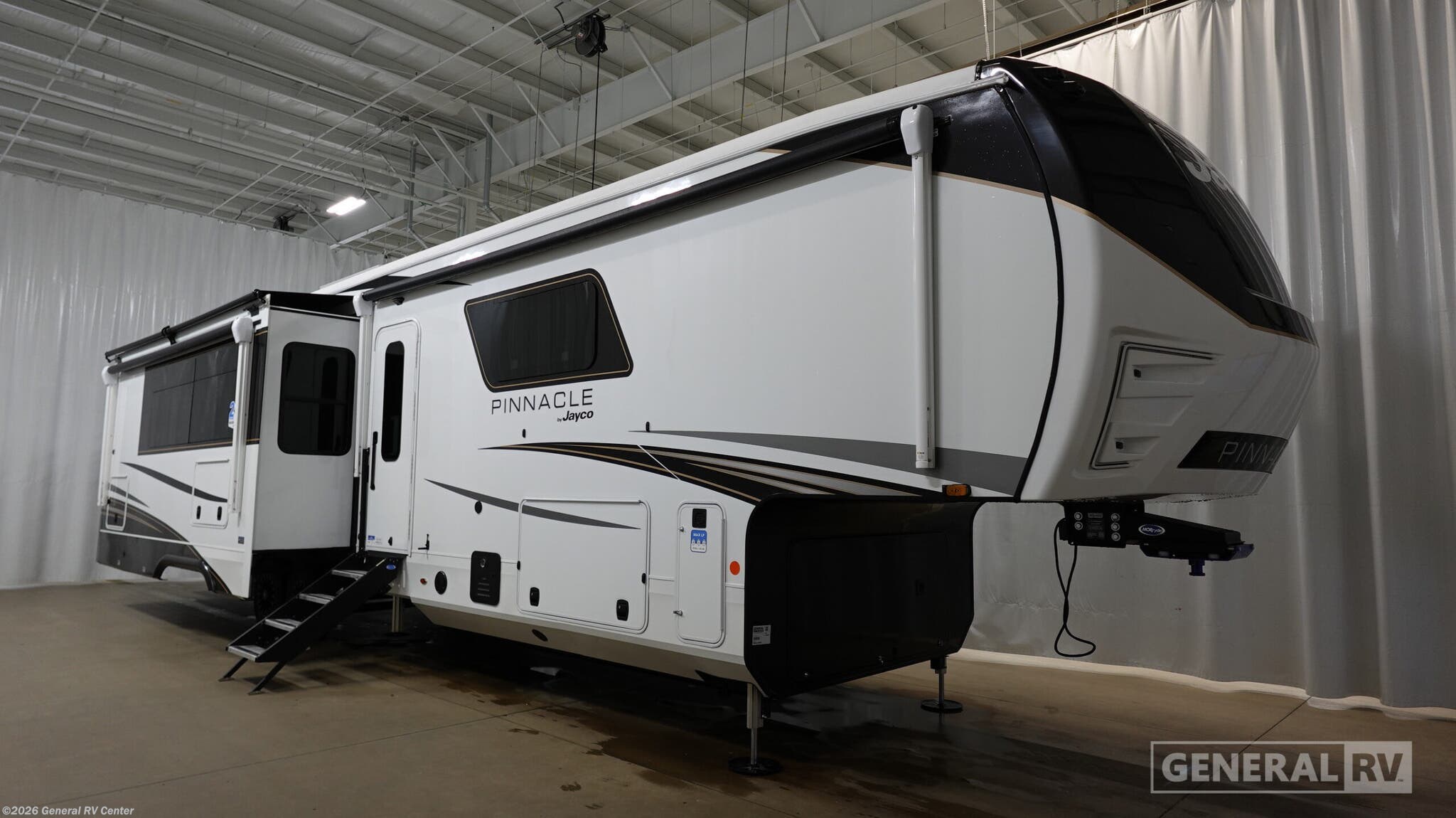New 2027 Jayco Pinnacle 38FBRK available in Mount Clemens, Michigan