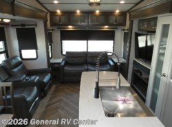 Used 2021 Dutchmen Astoria 3173RLP available in Elizabethtown, Pennsylvania