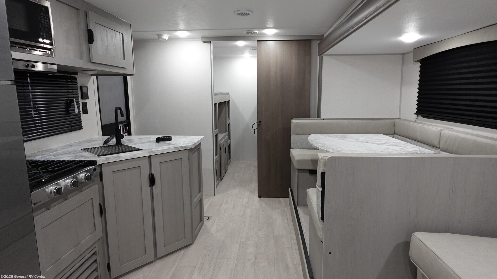 New 2026 Coachmen Clipper 292TB available in Elizabethtown, Pennsylvania
