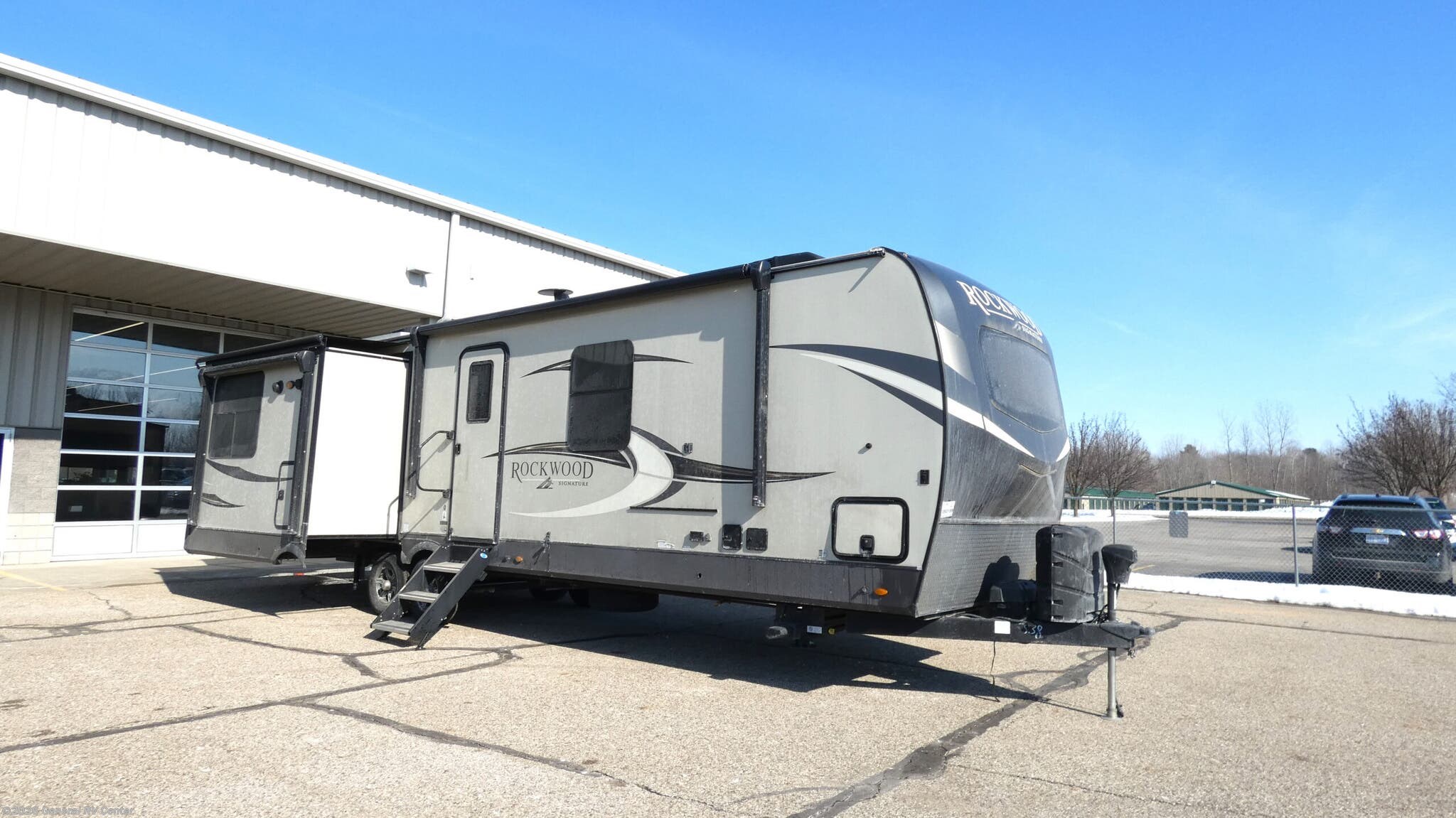 Used 2021 Forest River Rockwood Signature Ultra Lite 8329SB available in Wayland, Michigan