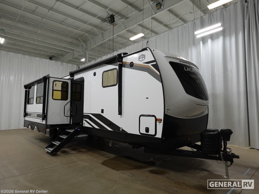 New 2026 Prime Time LaCrosse 3510DB available in Wayland, Michigan