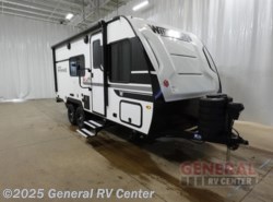 New 2025 Winnebago Micro Minnie 2100BH available in Wixom, Michigan