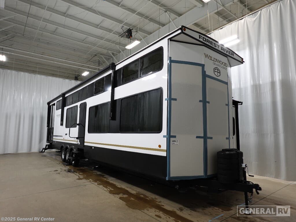 New 2025 Forest River Wildwood 42VERANDA available in Wixom, Michigan