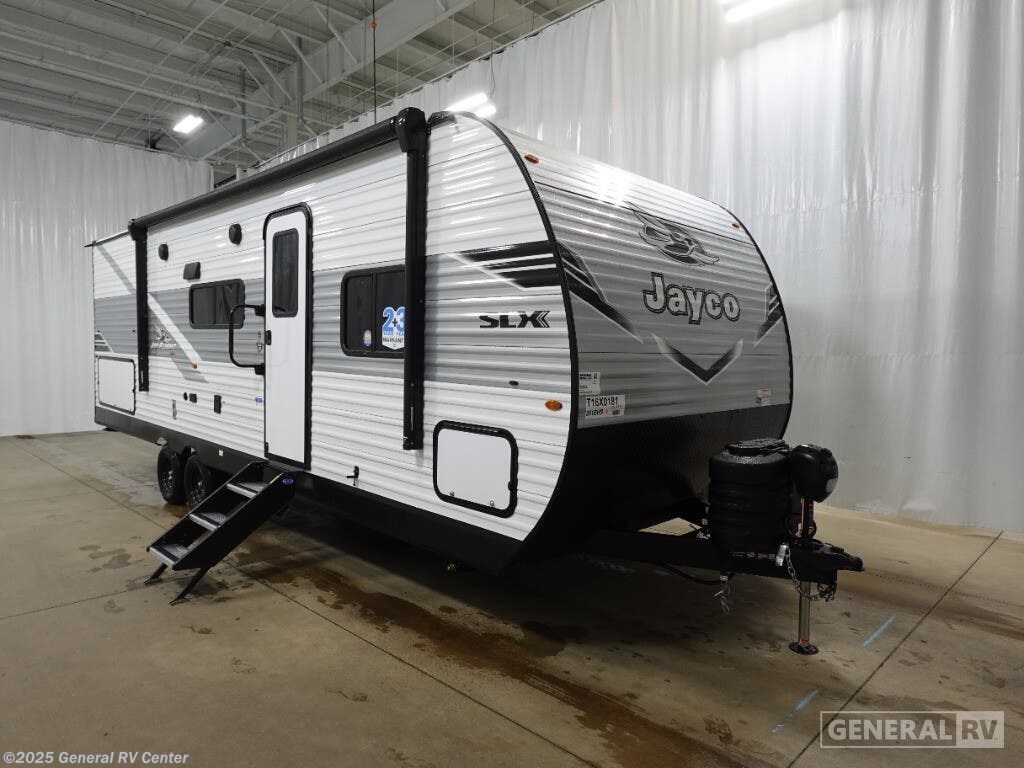 New 2026 Jayco Flight 261BHS available in Wixom, Michigan