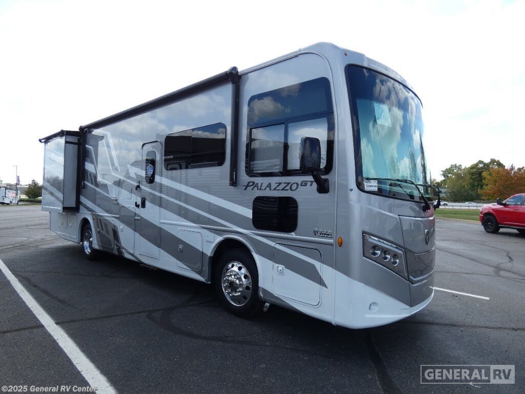 New 2026 Thor Motor Coach Palazzo GT 33.6 available in Wixom, Michigan