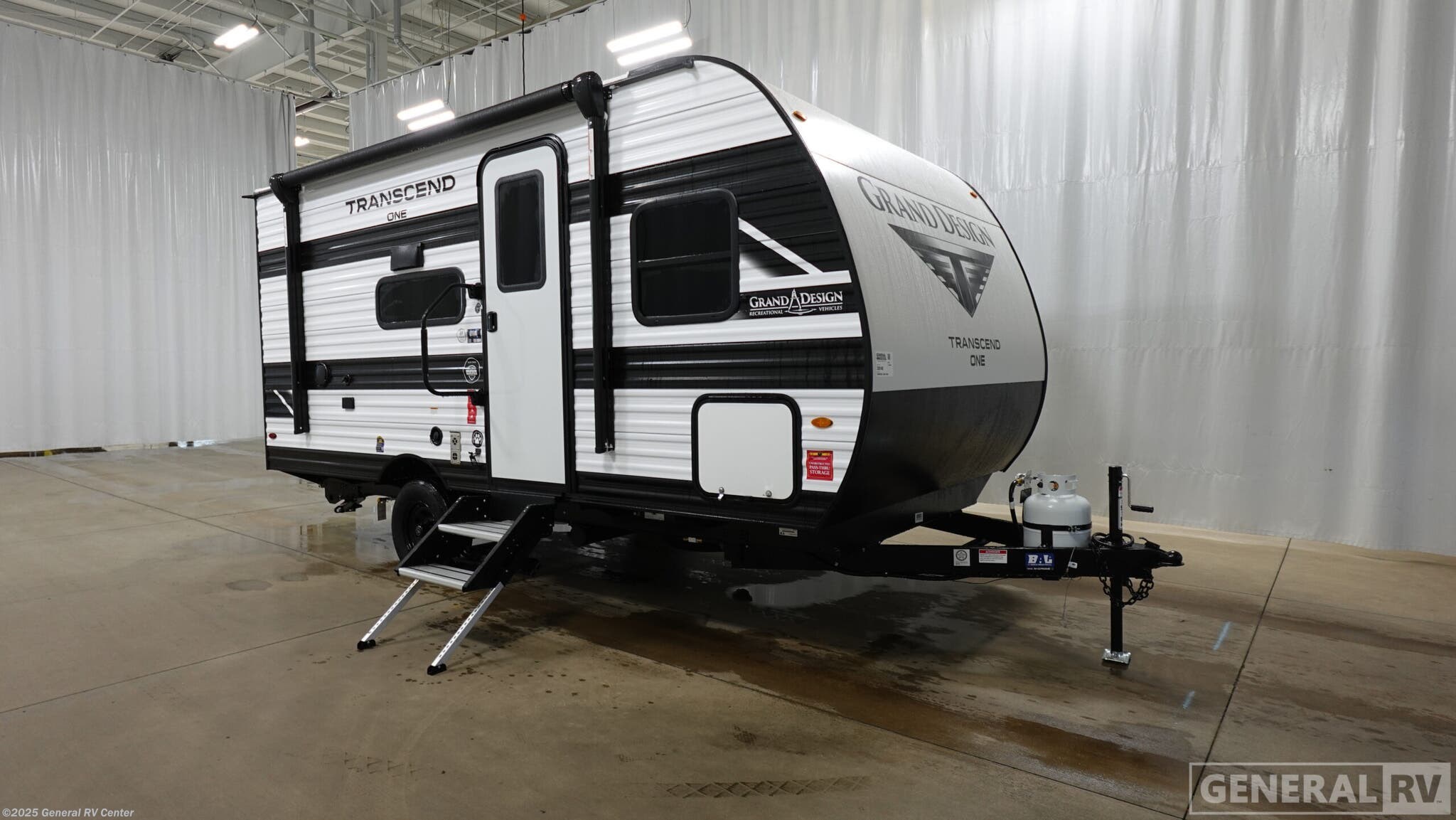 New 2026 Grand Design Transcend One 151BH available in Wixom, Michigan